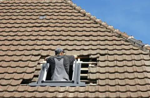 Pose de velux - Rives-en-Seine